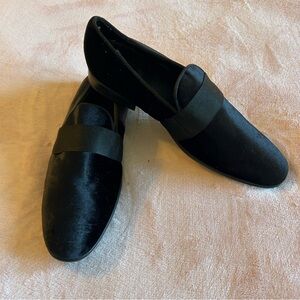Aldo black velvet loafers size 10 formal semi formal bougie
